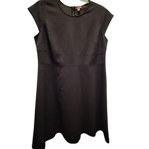 Vince Camuto Elegant Black Mini Dress